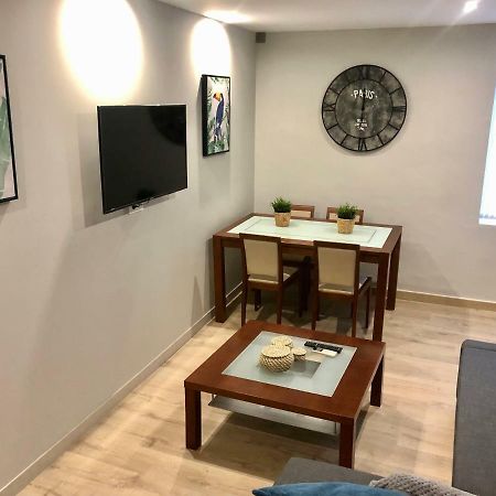 Apartamento San Blas-Antiguo Mercado Central Zaragoza Ngoại thất bức ảnh