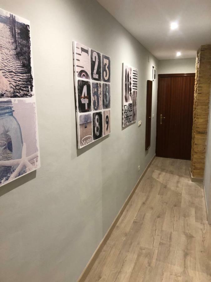 Apartamento San Blas-Antiguo Mercado Central Zaragoza Ngoại thất bức ảnh